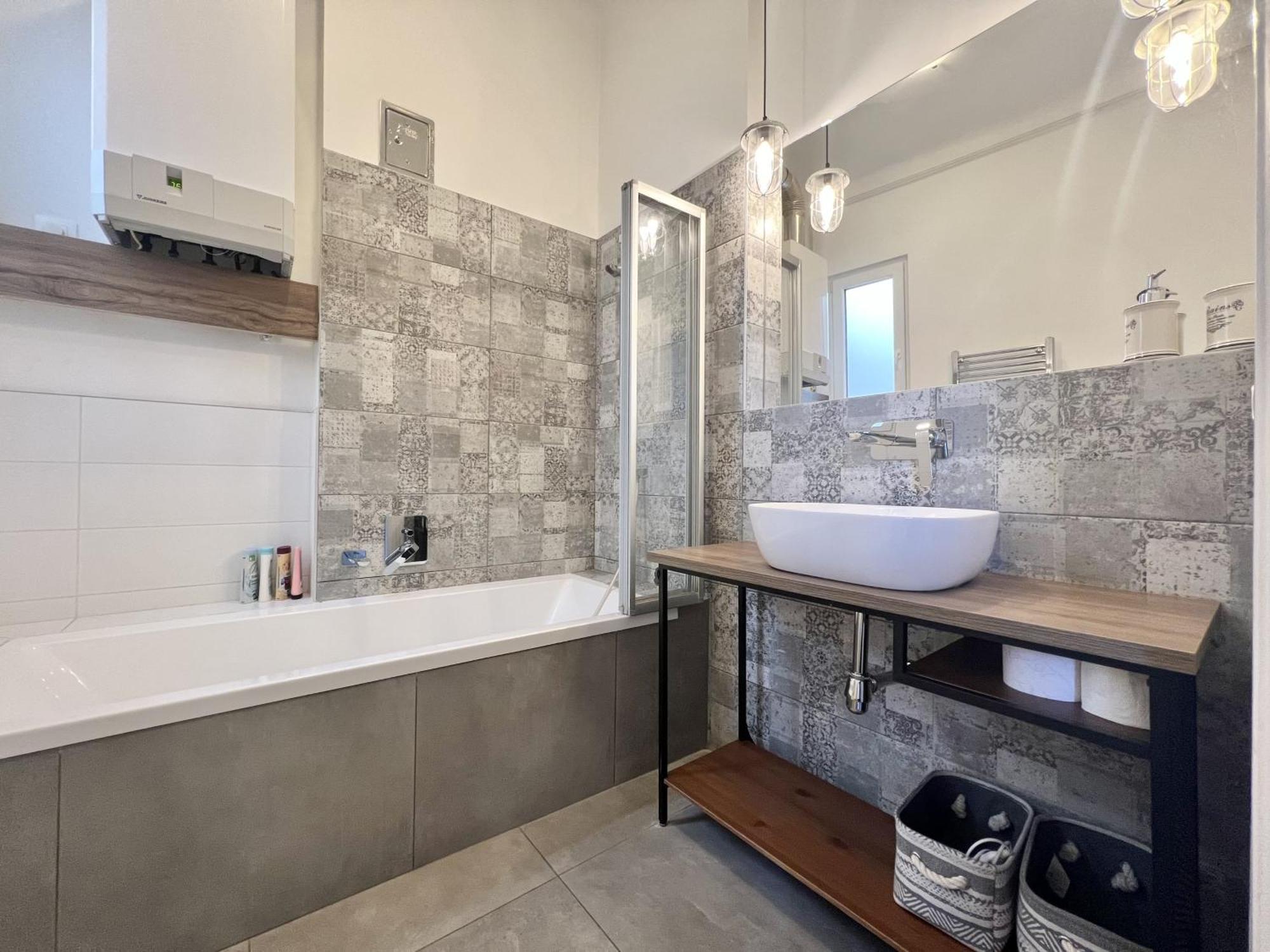 Bphomes Budapest Kültér fotó