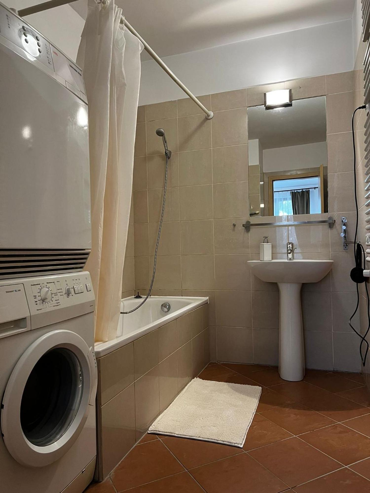 Bphomes Budapest Kültér fotó