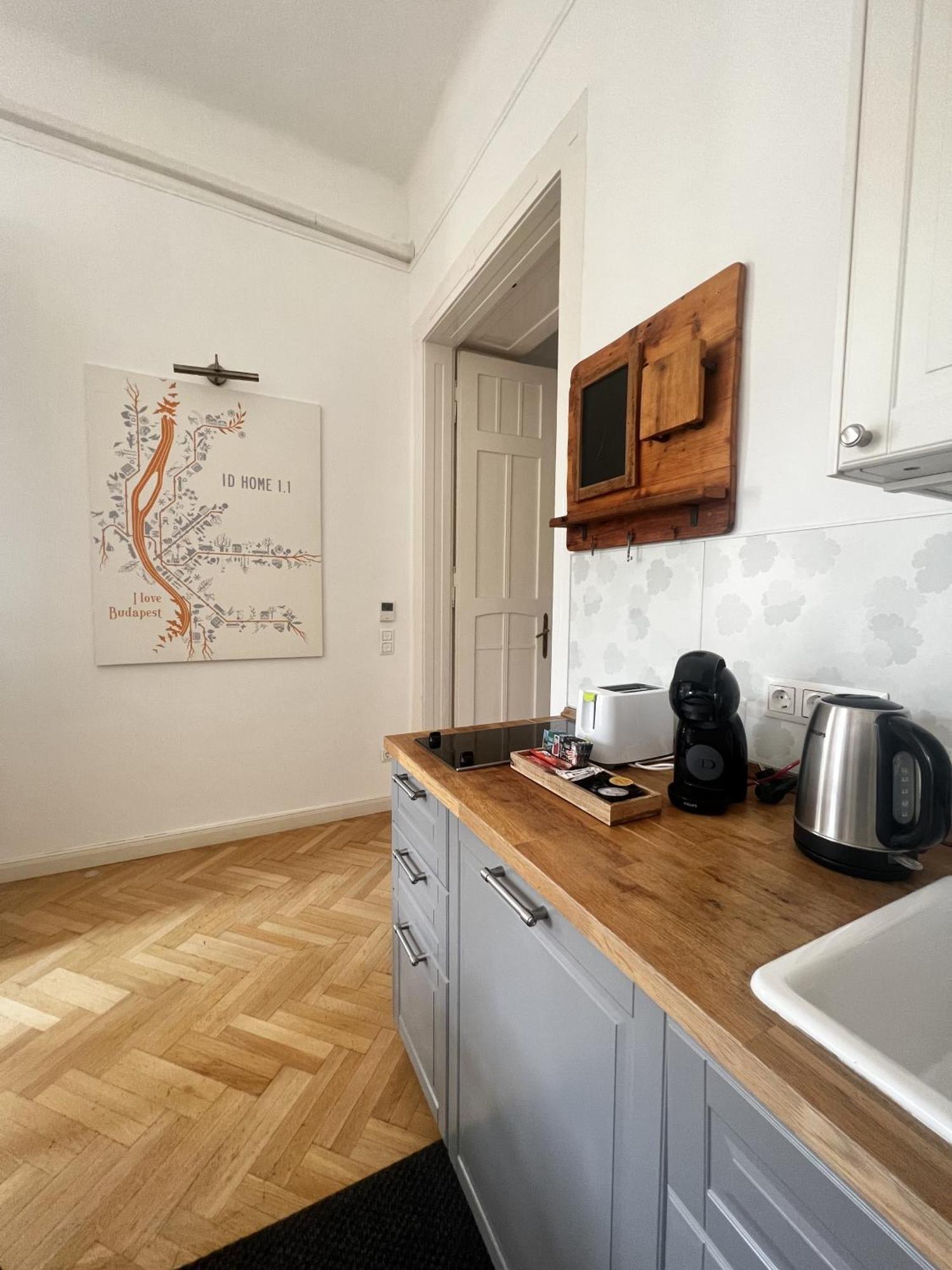 Bphomes Budapest Kültér fotó